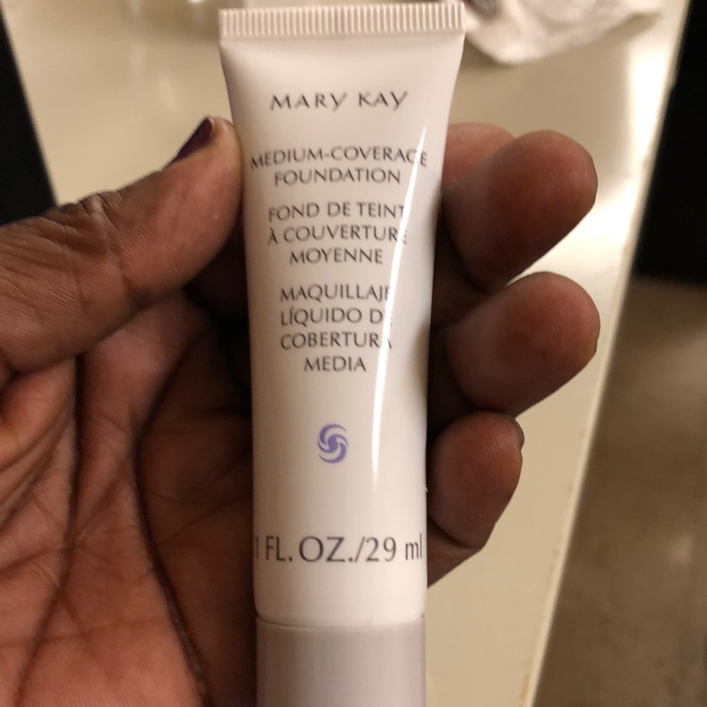 Mary Kay medium coverage foundation